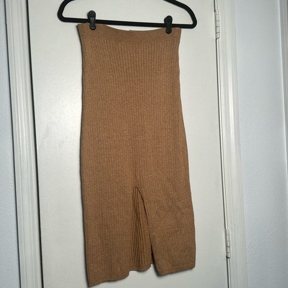 Free People Skyline Rib Midi Skirt Size Small Camel Front Slit - Picture 2 of 7